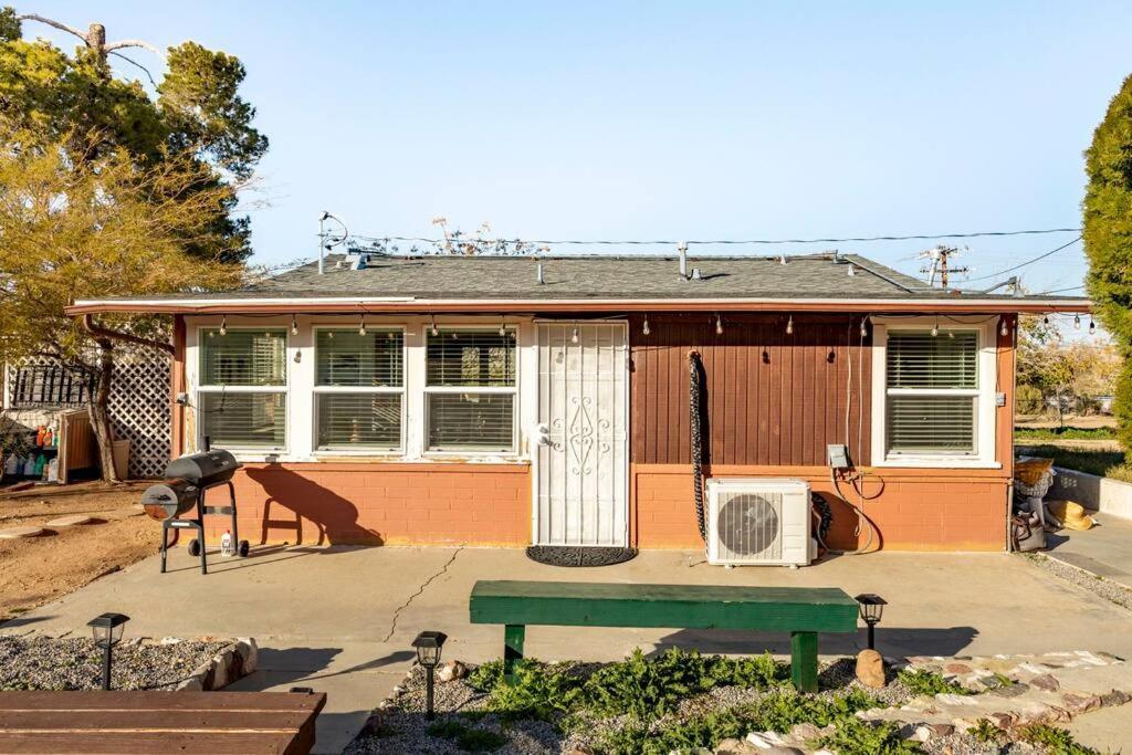 Jt'S Star Catcher Cabin - Hot Tub Yucca Valley Exterior foto