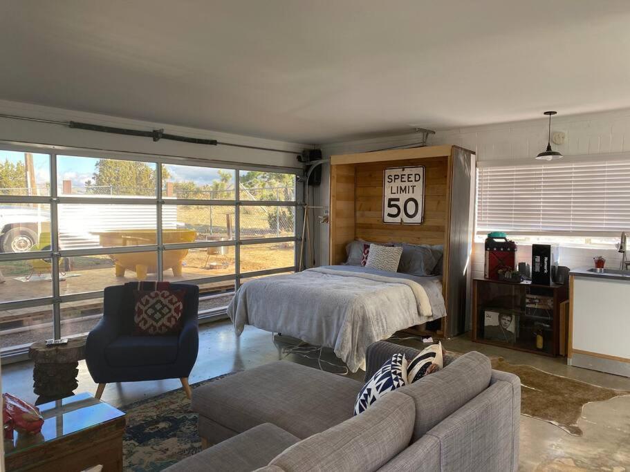Jt'S Star Catcher Cabin - Hot Tub Yucca Valley Exterior foto